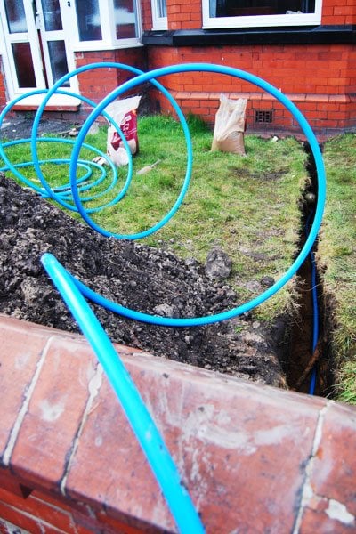 How To Install Water Mains