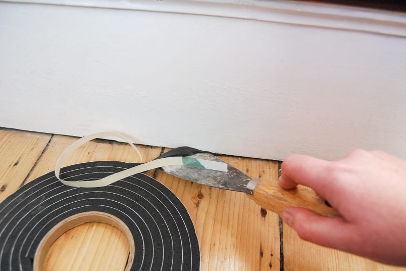 Budget Friendly Way To Fill The Gap Between Baseboard and Floor