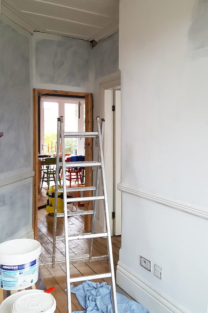 Priming Newly Plastered Walls