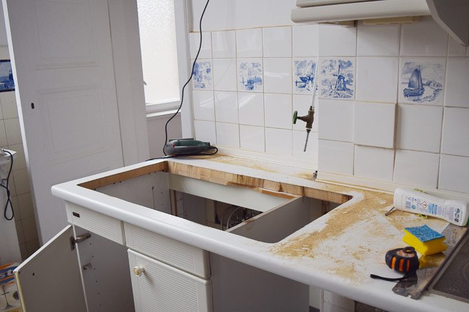 Replacing A Kitchen Sink