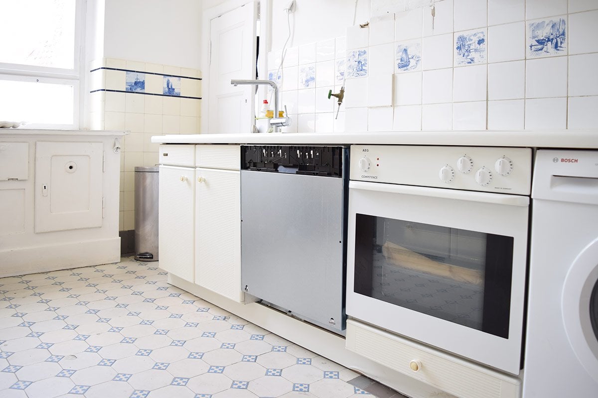 New Energy Saving Dishwasher | Little House On The Corner