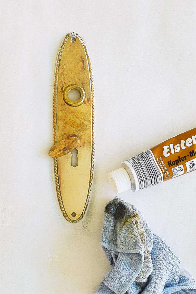 How To Clean Brass With A Brass Cleaner | Little House On The Corner
