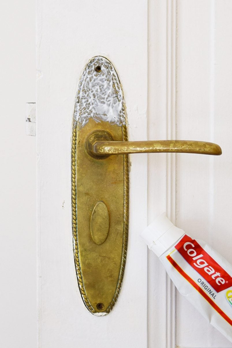 How To Clean Brass with Toothpaste | Little House On The Corner