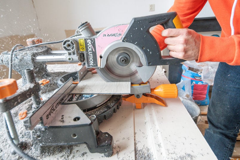 Cutting Vinyl Plank Floor with a Mitre Saw - Litte House On The Corner